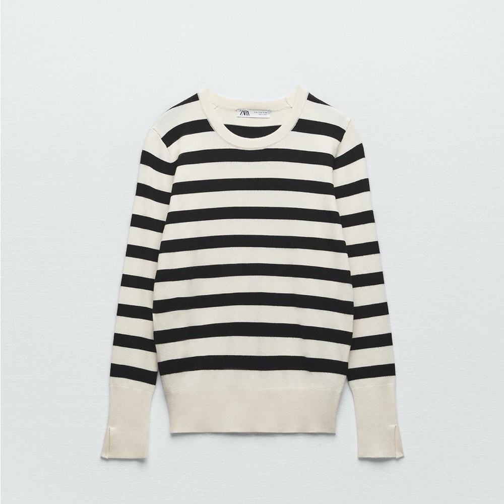 Zara Striped Black and White Sweater
